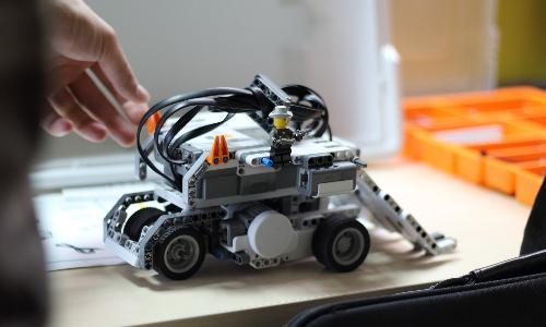 Hack the Bots: LEGO Robotics Jam